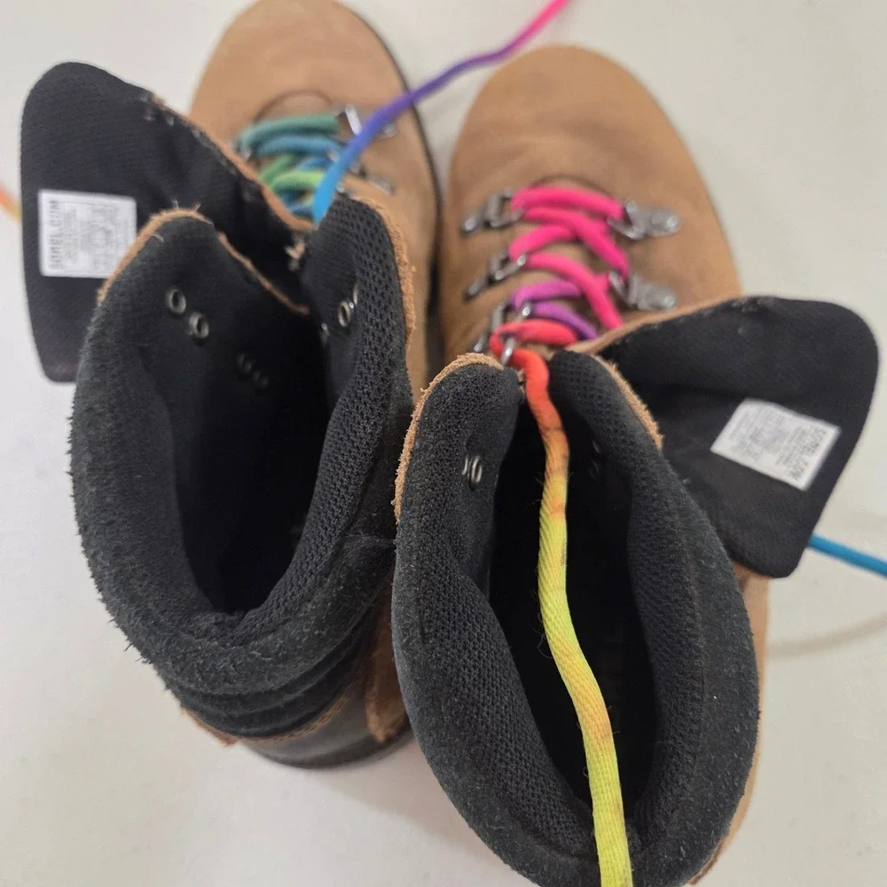 Sorel Madson Hiker Waterproof Suede Boots Tan Brown Rainbow Laces NY2995-224 4Y